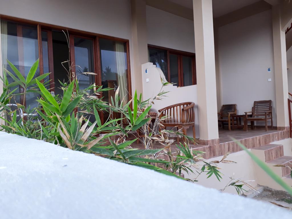 Kuta Bay Homestay Экстерьер фото
